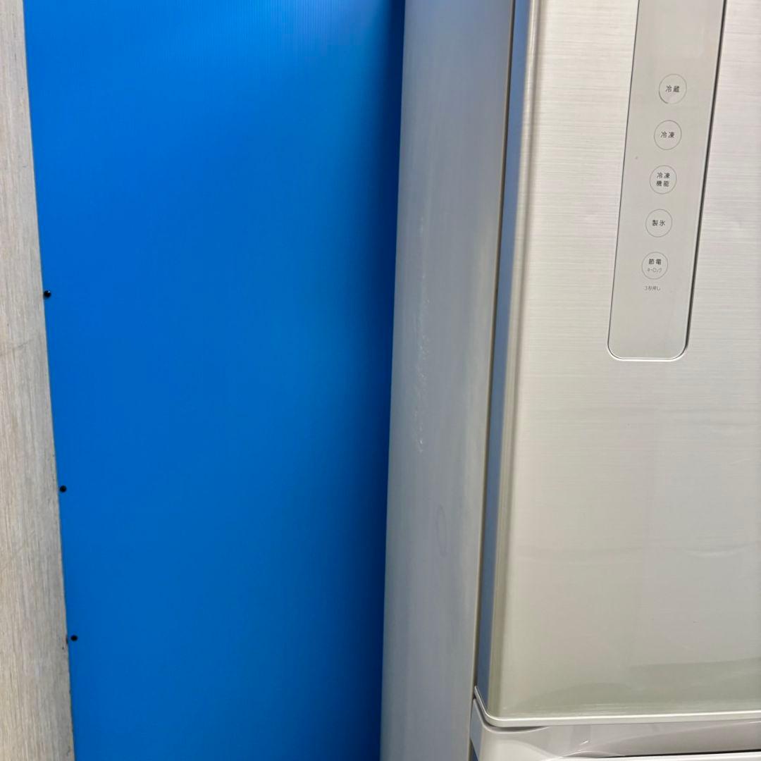 523 今だけ半年保証　冷蔵庫　大型　右開き　自動製氷機　美品　400L強