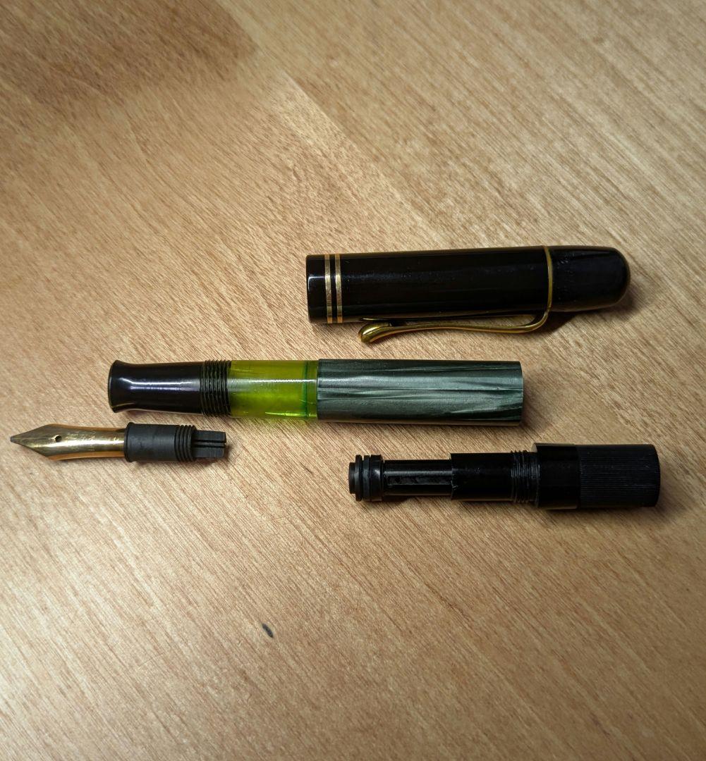 ペリカン万年筆 100 グリーンマーブル 1938-40年代？