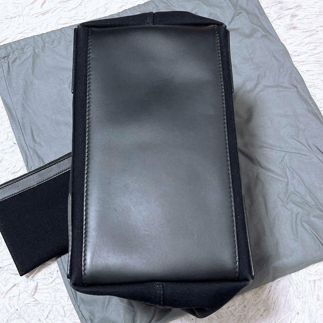 美品 BALENCIAGA ハンドバッグ トートバッグ ネイビーカバスS