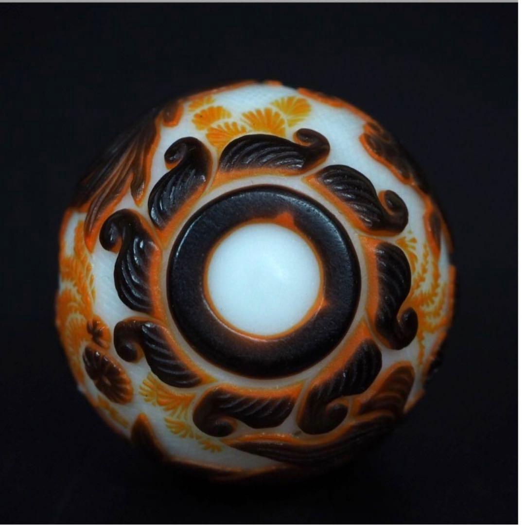 送料無料 色被せガラス 細密彫刻ガラス小瓶 中国古玩骨董 高さ5.8cm