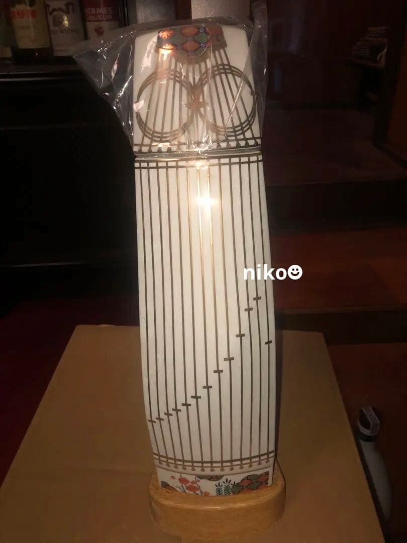 SALE中未開栓】サントリーウイスキー 響 有田焼 琴型ボトル 楽器