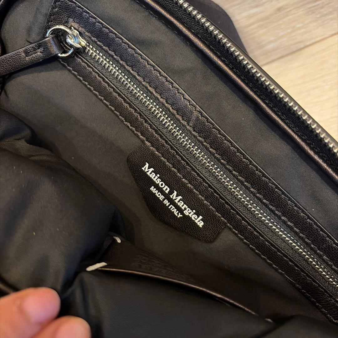 こ*ぎ様 Maison Margiela ブラック ショルダーバッグ ラムスラム