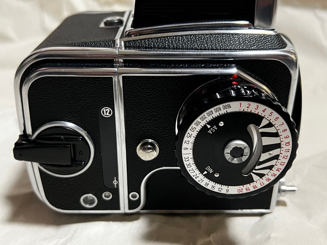 d*o様 限定品 HASSELBLAD 500C/M 10周年 記念ボディ 美品 - メルカリ