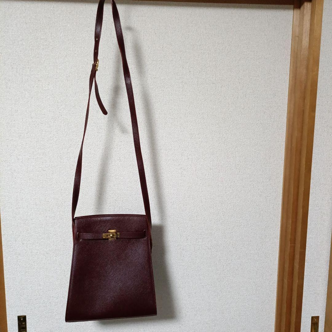 バーガンディ レザー ショルダーバッグゴールド金具