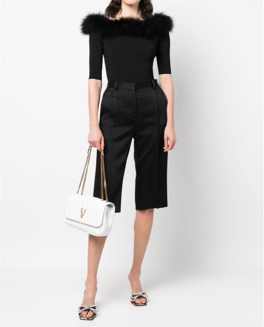 VERSACE キルティングバッグ　ホワイトカラー