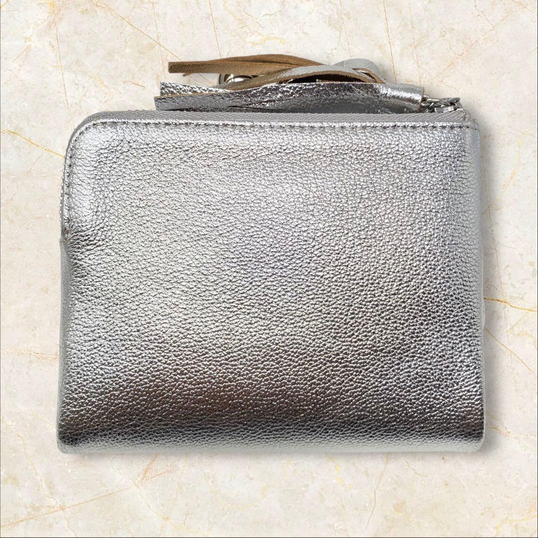 perche ペルケ マルチスタッズがま口二つ折りウォレット シルバー