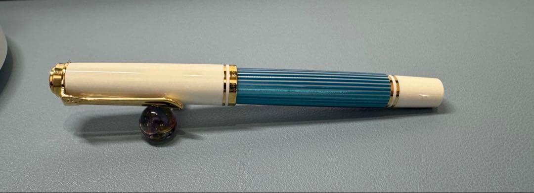 ペリカン　ターコイズホワイト　M