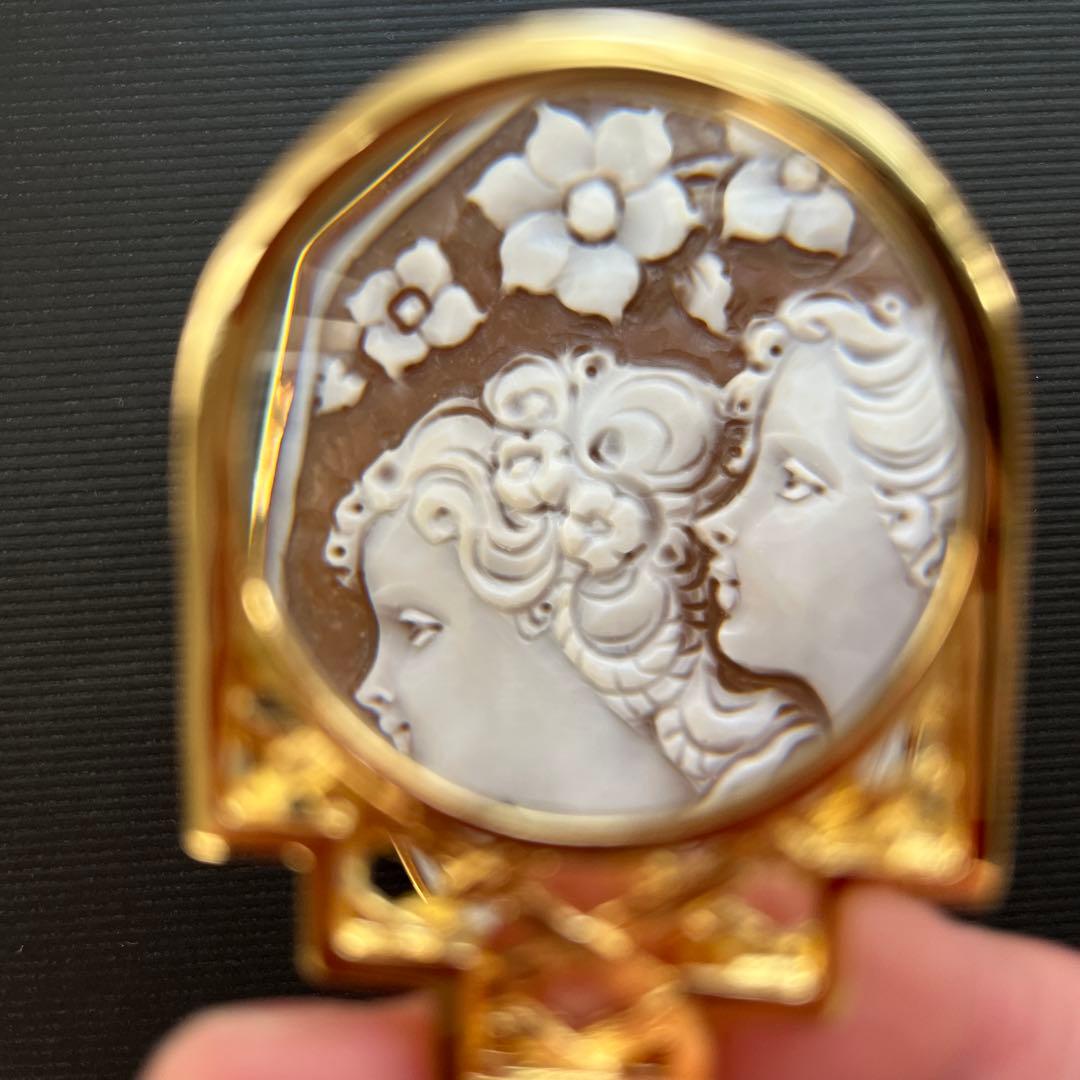 値下げ！K18カメオブローチ 作家ソルビノ ✨