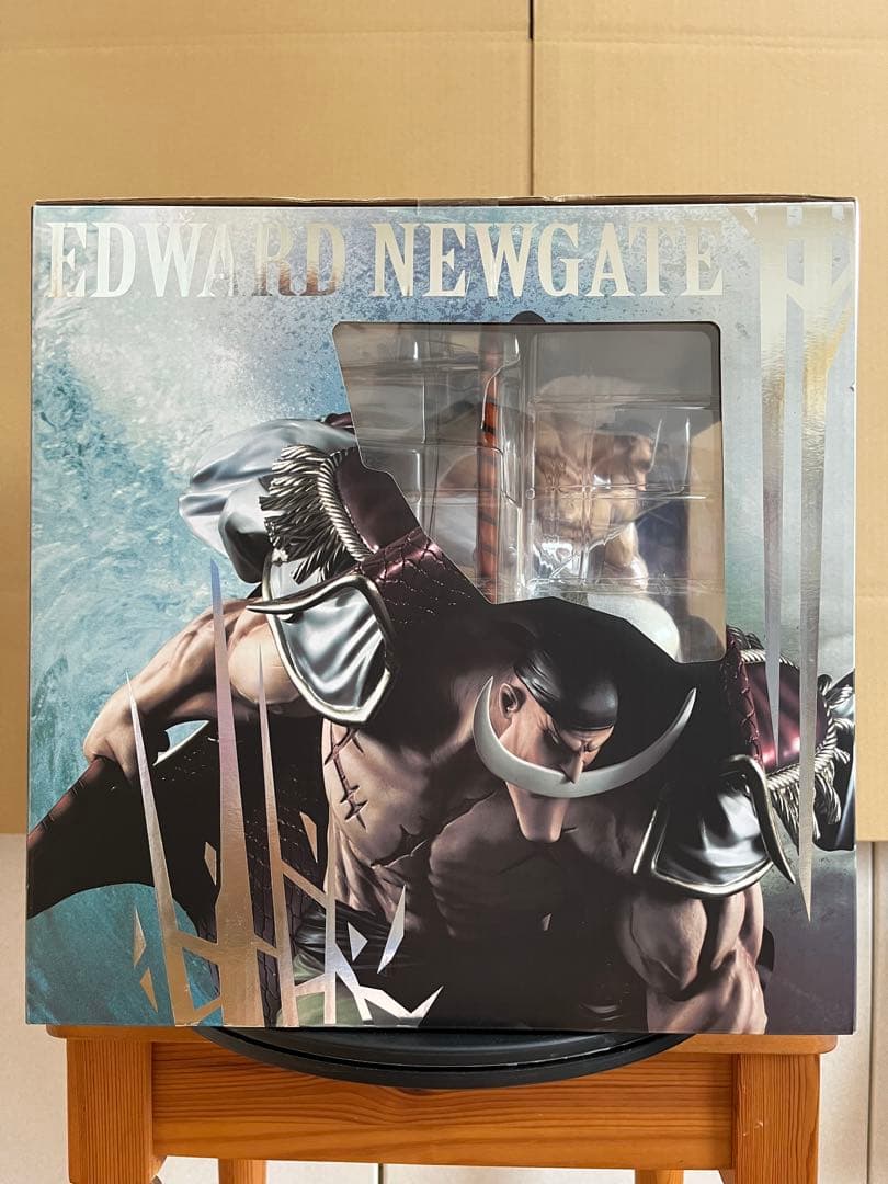 新品未開封　POP　ワンピース　MAXIMUM　白ひげ　エドワード・ニューゲート