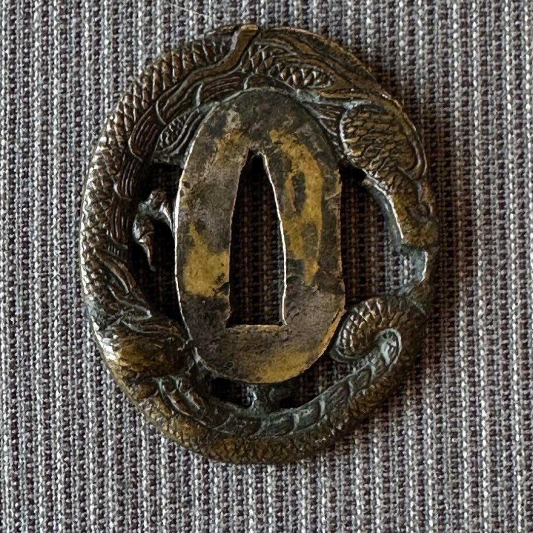 日本刀装具　短刀鐔　一匹龍　黄銅