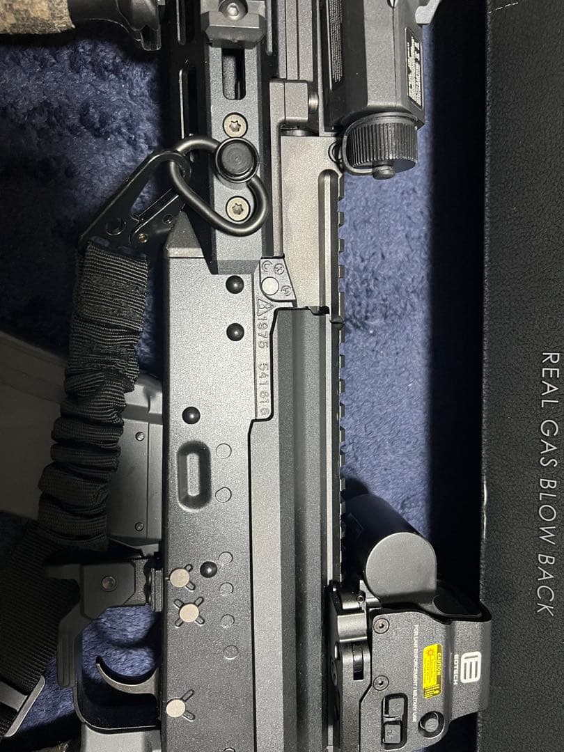 AKX ガスガン マガジン2本付き