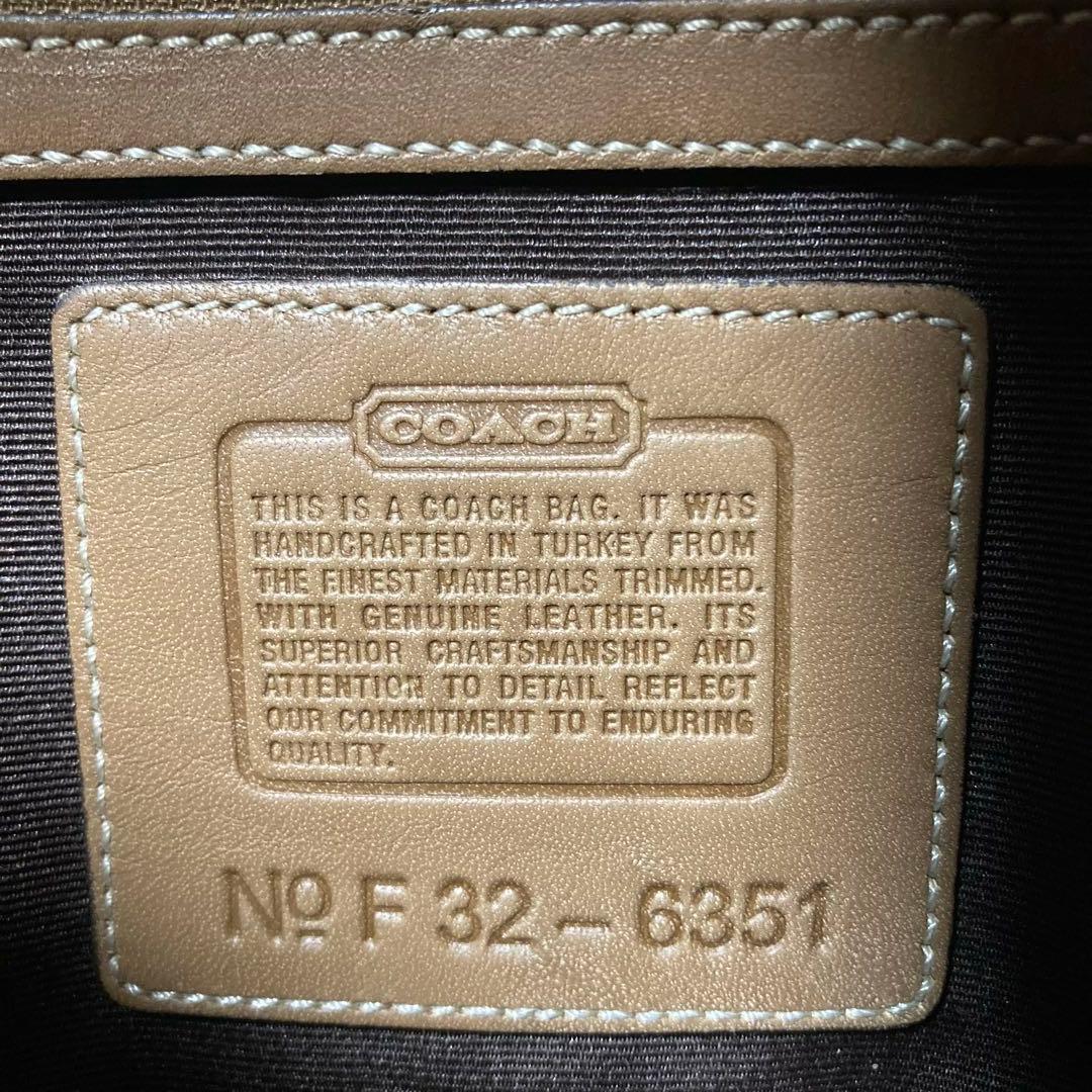 【美品】COACHミニシグネチャーホーボーワンショルダーバッグSOHO★6351