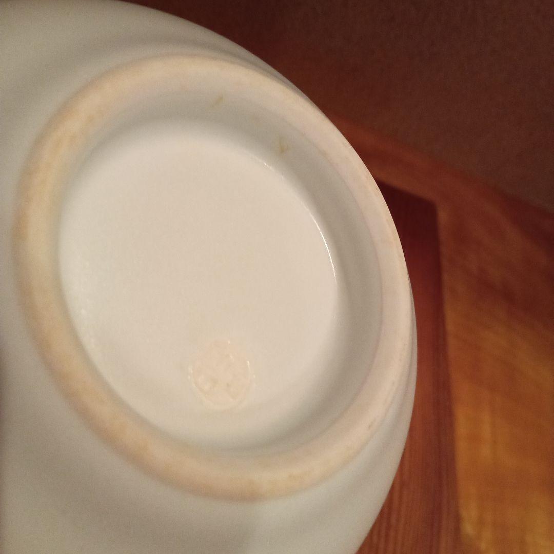 【真作】白瓷壺　前田昭博