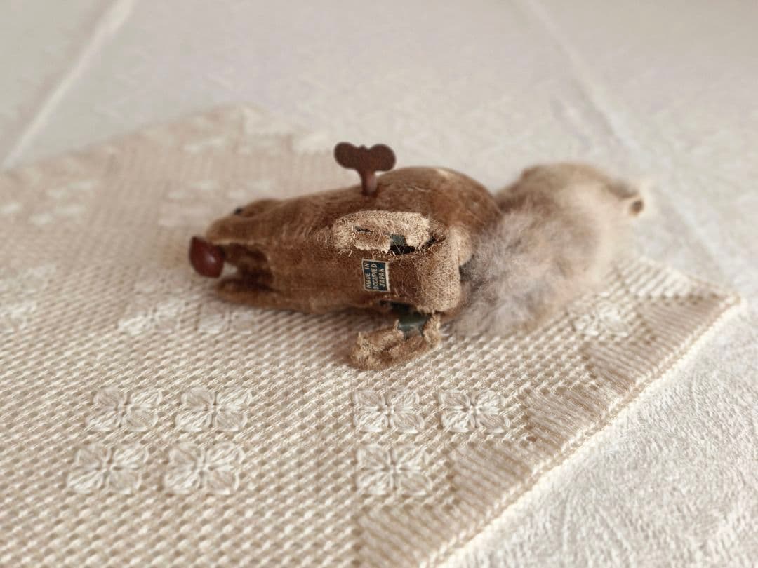 【まーちゃんさま】vintage squirrel ❀ ゼンマイ仕掛けのリスさん