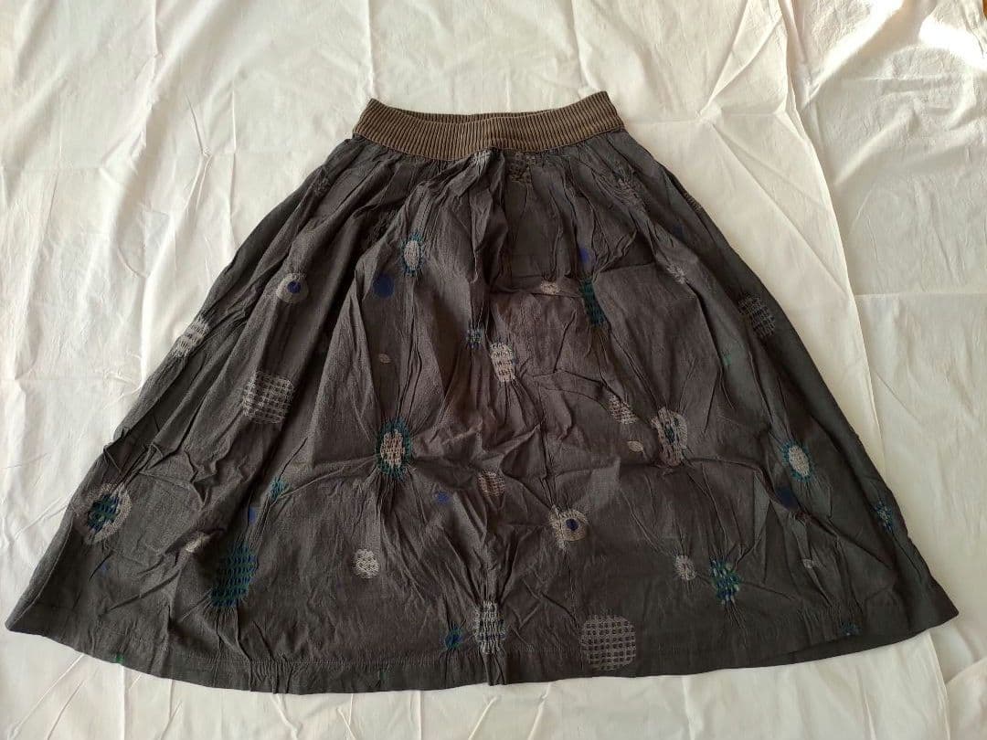 M.&KYOKO　エムアンドキョウコ　佐藤繊維　スカート　刺繍　ジャガード織り