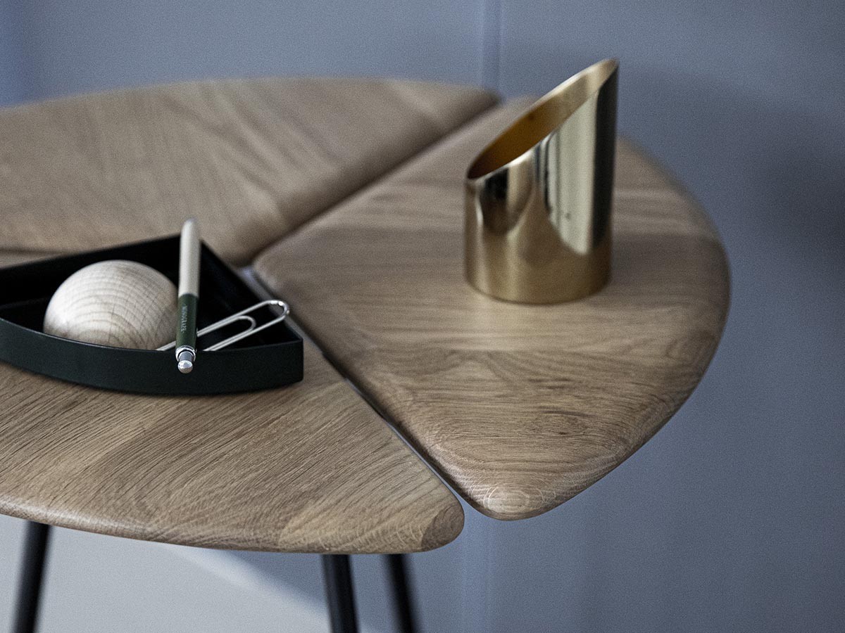 moda en casa SHARD side table / モーダ・エン・カーサ シャード