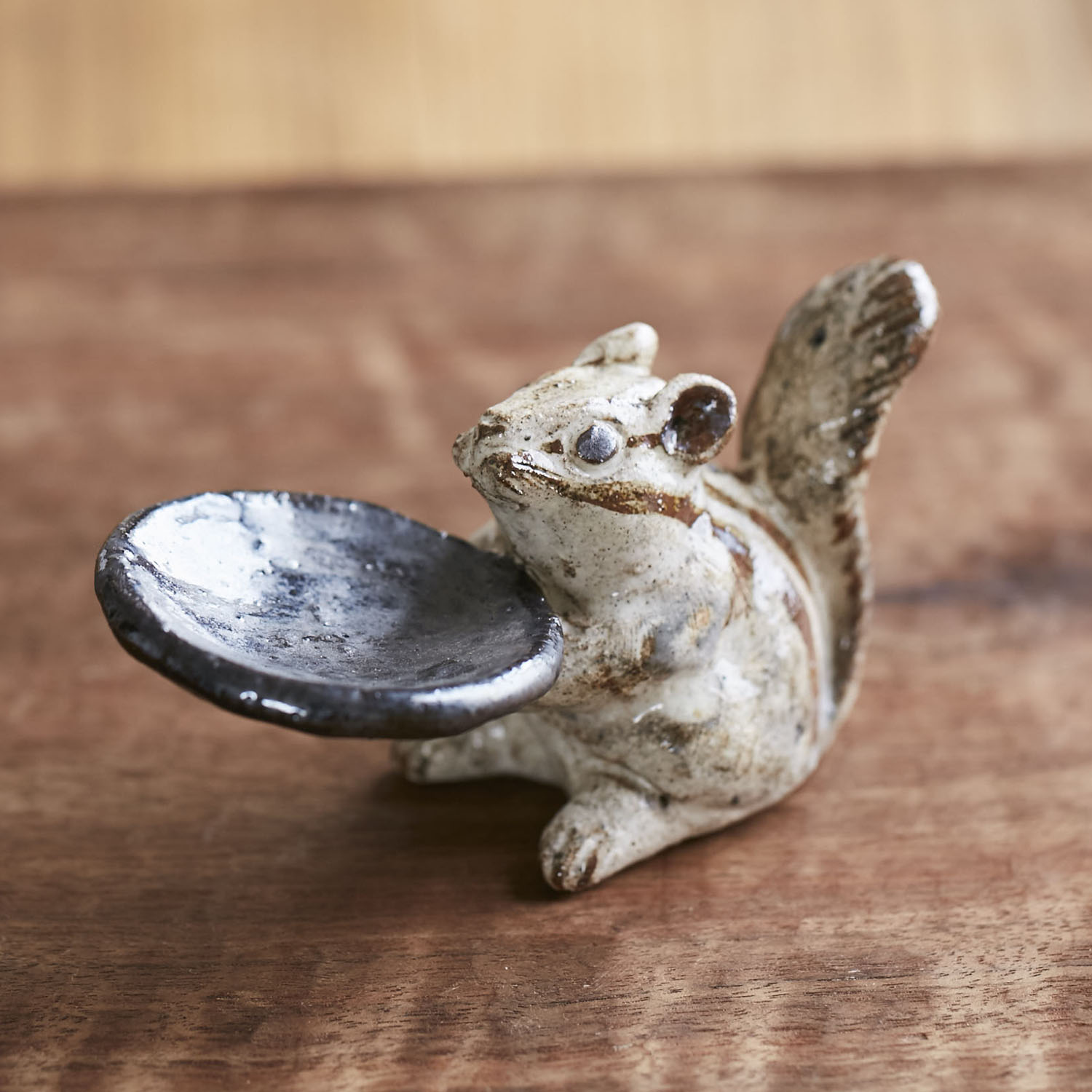 小杉窯 唐津焼 ど〜ぞのリス 2つセット どーぞ」のリス プレート