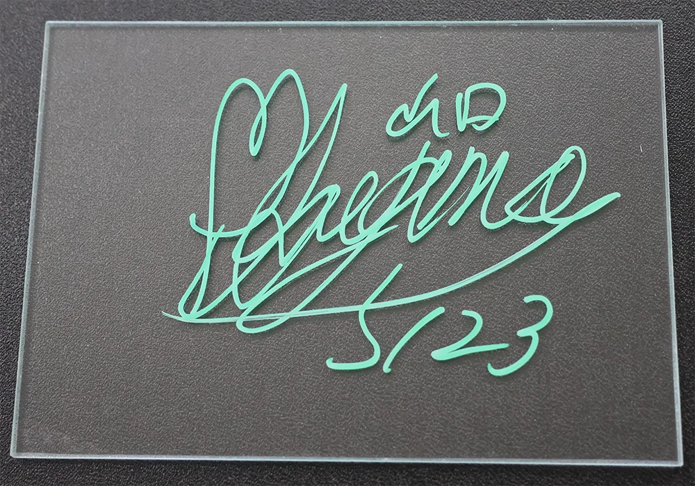 自分のサイン 5123 福山恵里奈 サイン入りアクリルボード | 徳山す