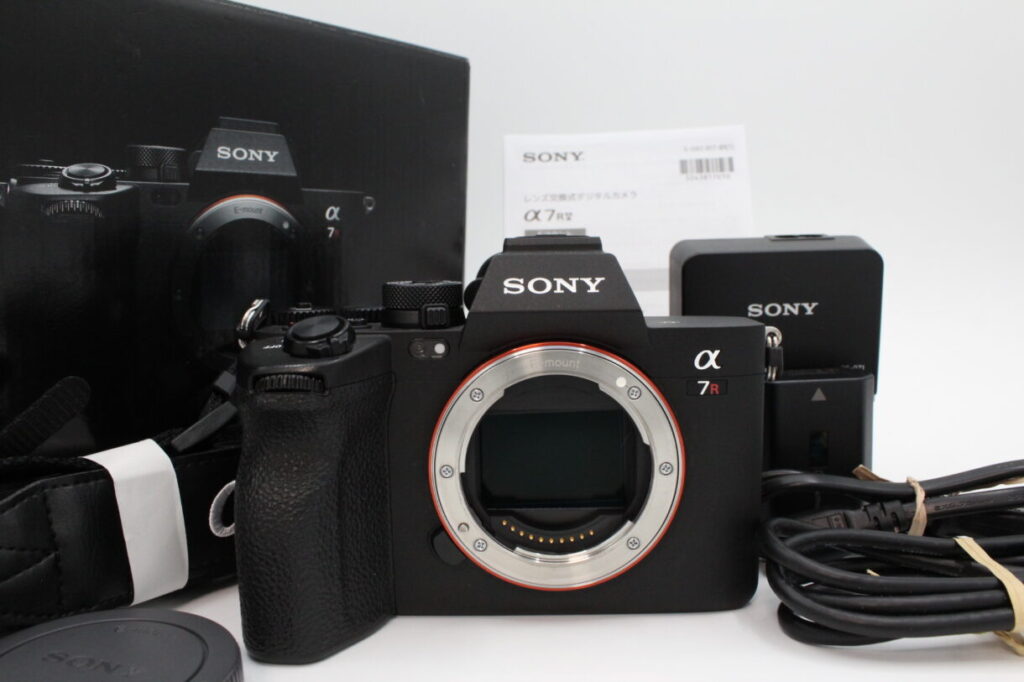 美品】SONY ソニー フルサイズ ミラーレス一眼カメラ α7RV ボディ
