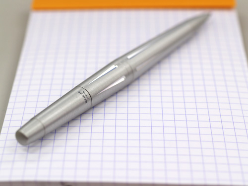 TOMBOW ZOOM2000 - sutero choice