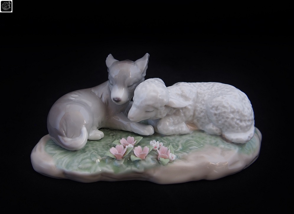 リヤドロ】【平和の王国（狼と子羊）】【絶版】【6925】