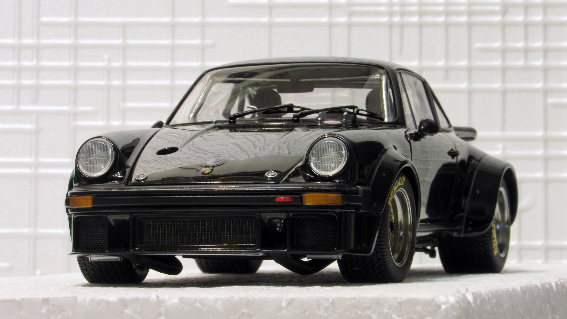 エグゾト ポルシェルマン 1976 934RSR #69 エグゾト 1/18 ポルシェ