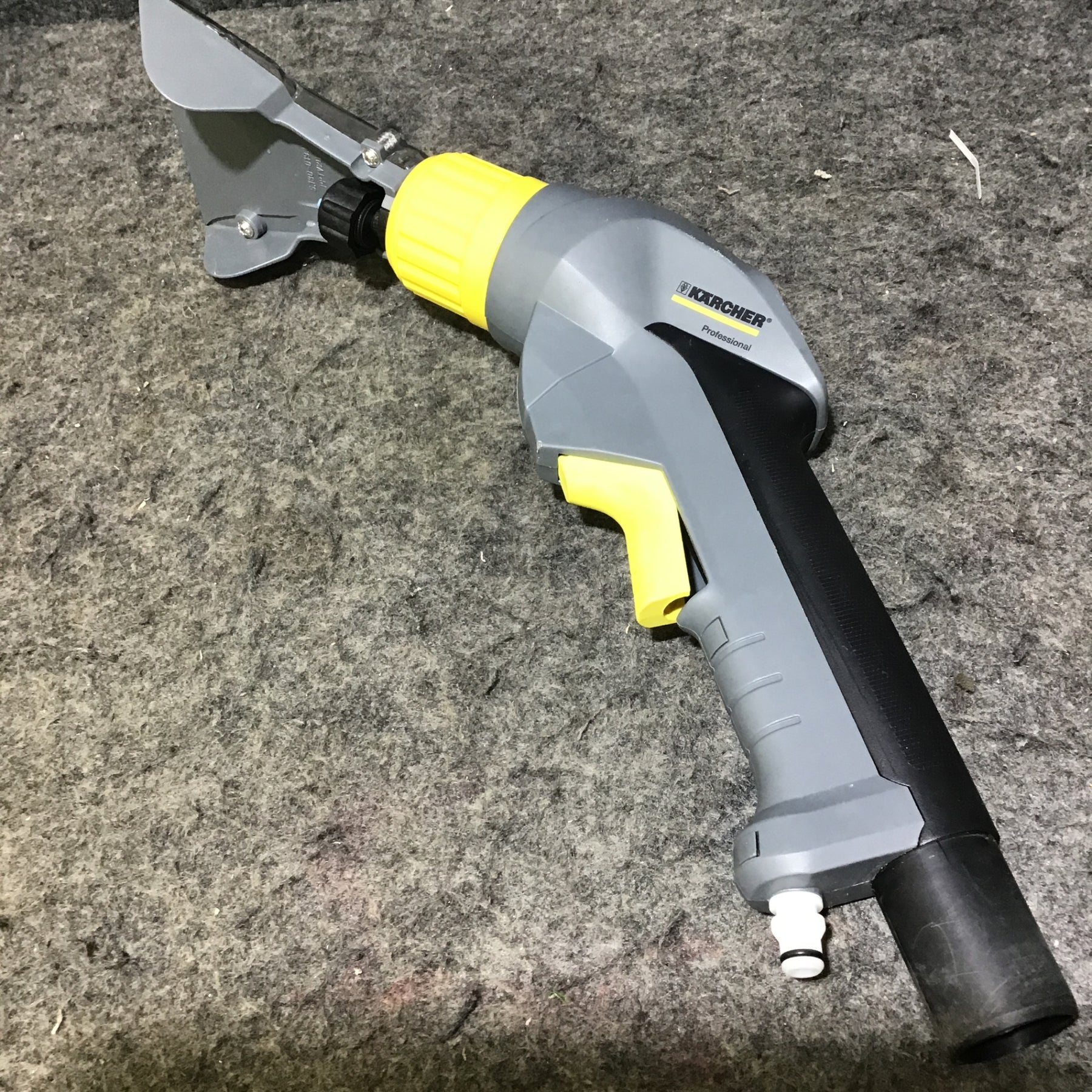 中古品】KARCHER(ケルヒャー) 業務用カーペットリンスクリーナー Puzzi