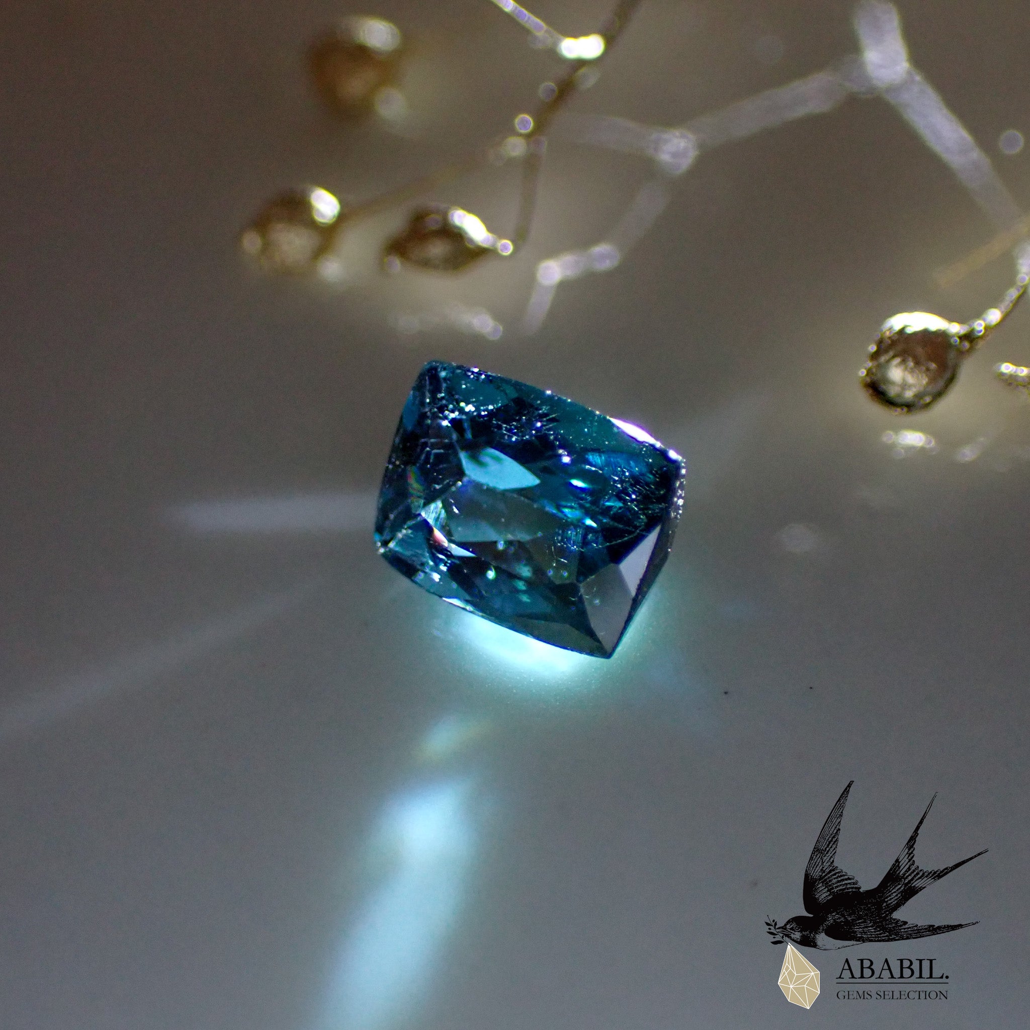 ☆インディゴライトトルマリン カット 5ミリ珠 ブレスレット(珍品 SA