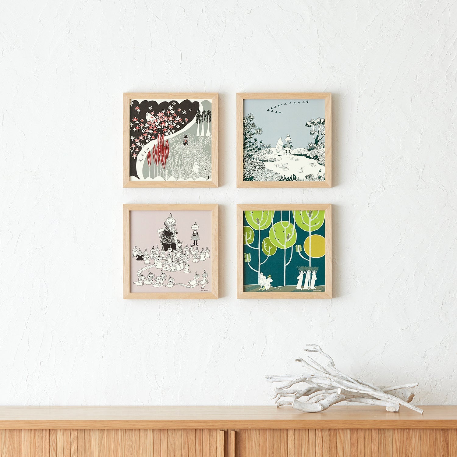 アールヌーボー風 壁掛けポスター(額縁入り) アールヌーボー風壁掛け