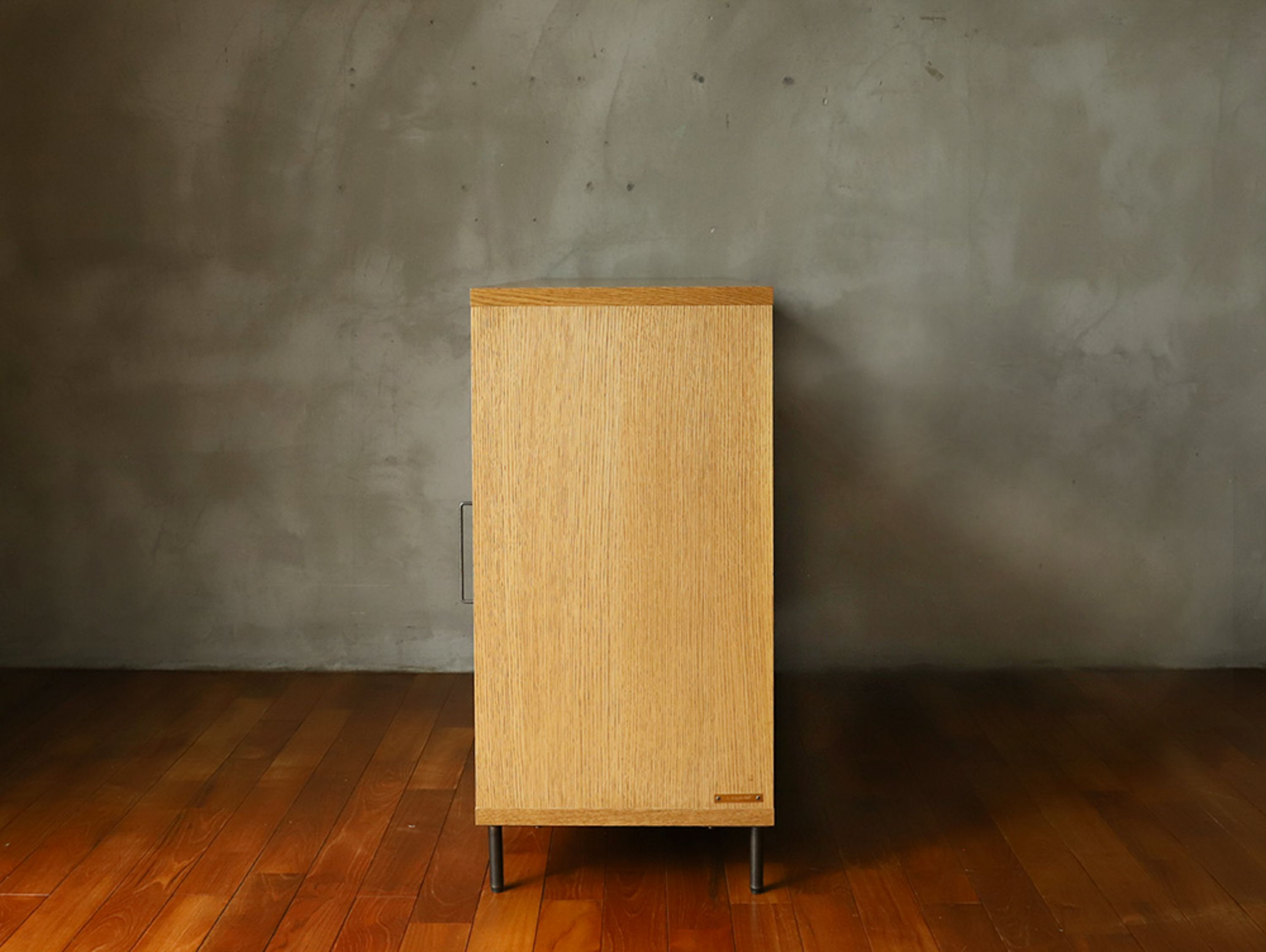 送料無料】カデル スライドガラスローボード 1200 - a.depeche(アデペシュ)