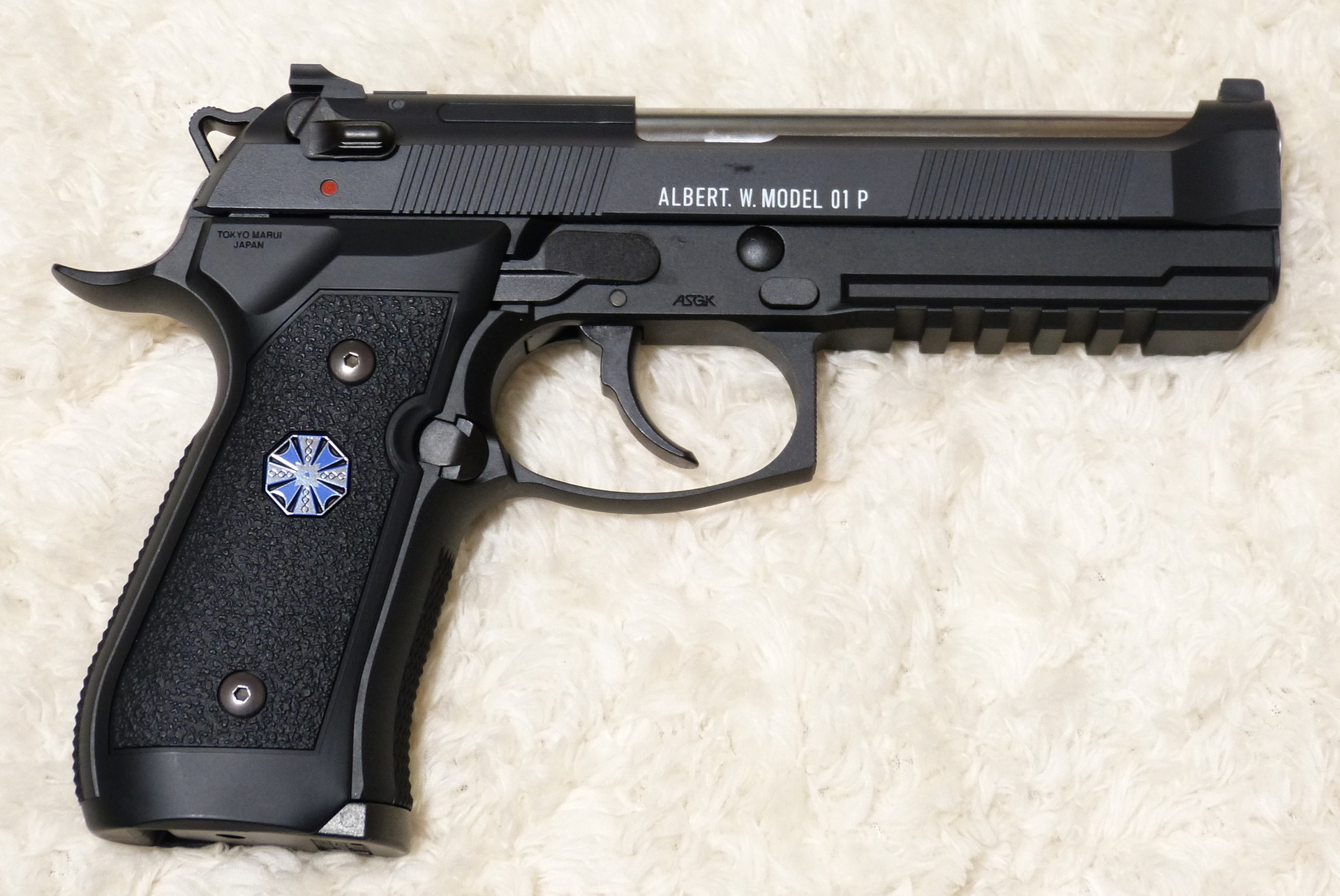 バイオハザード サムライエッジ アルバートWモデル01P Amazon | 東京