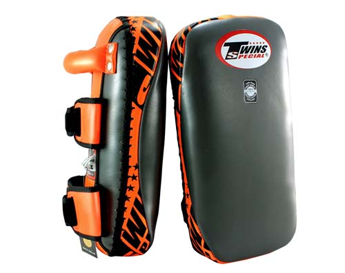 W ボクシング キックミット 黒/赤 WINDY キックボクシング キック
