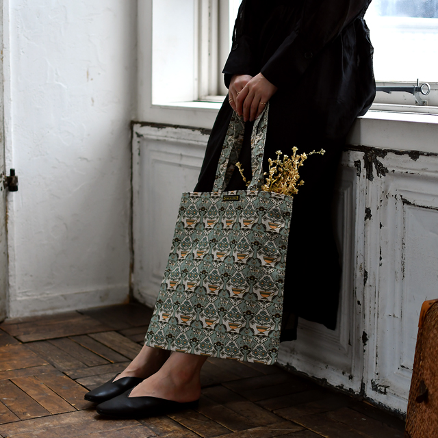 進撃の巨人｜フラットトート（リヴァイ）