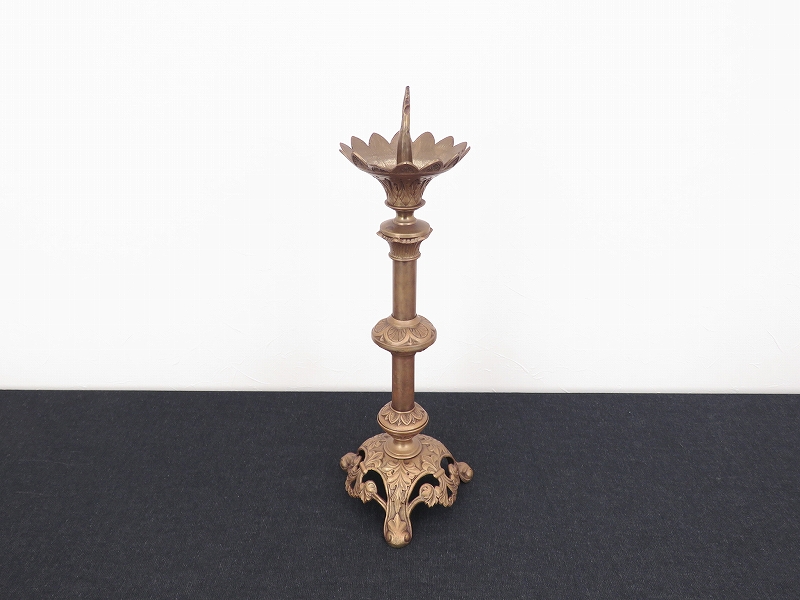 真鍮のキャンドルスタンド（ 燭台 ） フランスのアンティーク雑貨（4月