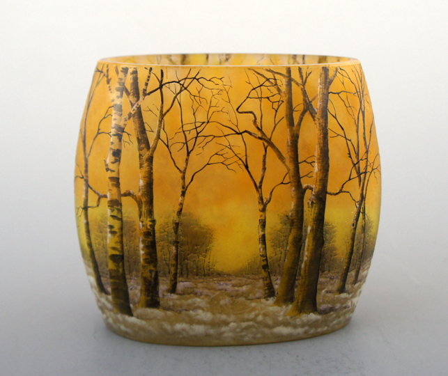 気品のある形 ドーム ナンシー 冬景色紋花瓶 グラス 異色溶かし込み 極上完