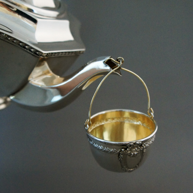 フランス「ティーストレーナー」《アンティックかとう》