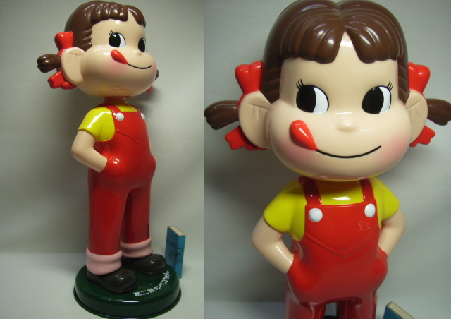 希少！不二家ペコちゃん 首振り ソフビ ブリキ台 31cm 裾紫色 首振り