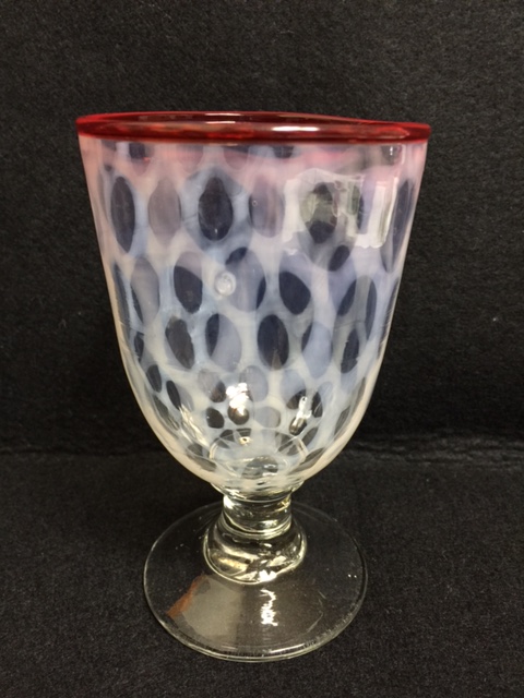 骨董 レトロガラス 赤フチ乳白色暈し 水玉紋 貝巻き脚付 氷コップ 復刻