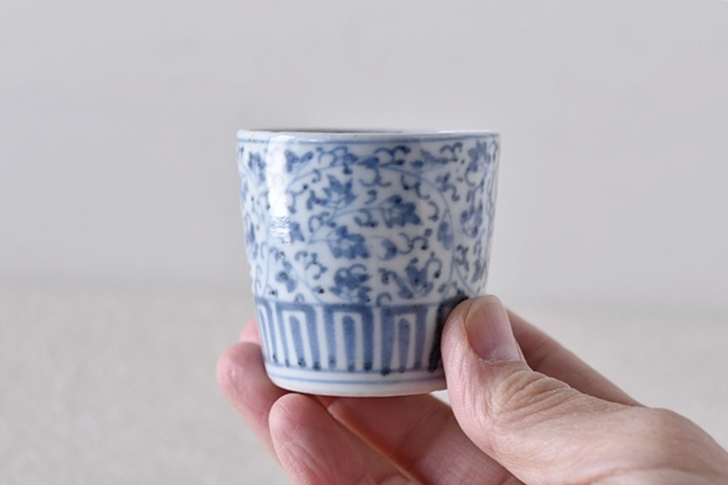 古伊万里 染付 花唐草 萩唐草 蕎麦猪口 その一 - 生活骨董と古布の