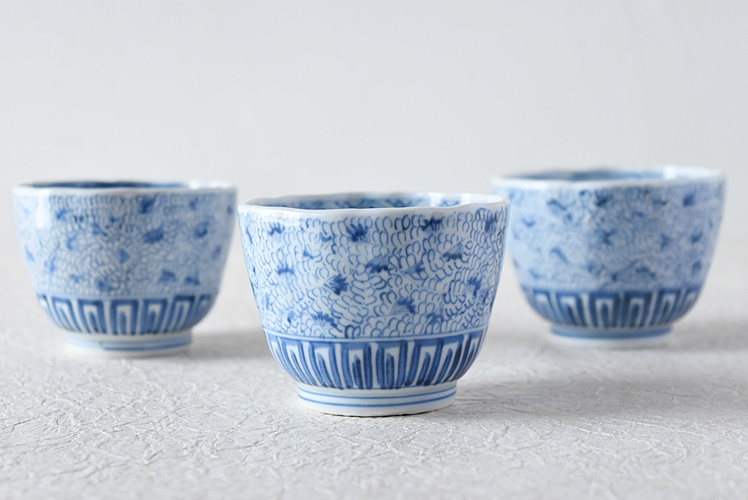 古伊万里 染付 微塵唐草 輪花型向付 3客セット - 生活骨董と古布の