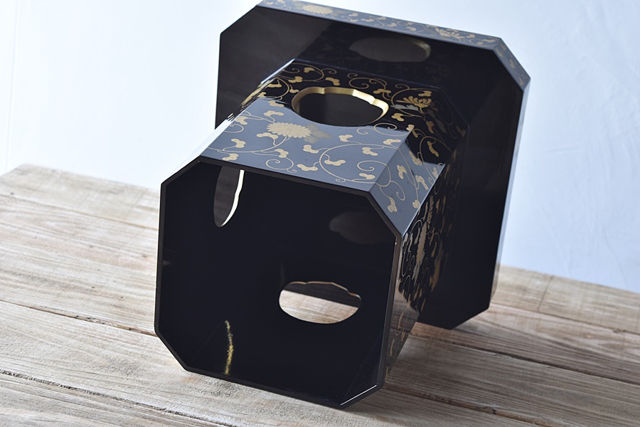 唐草蒔絵 三宝 高25.5cm 木製 朱塗 三宝台 金蒔絵 仏具【MA685】 唐草