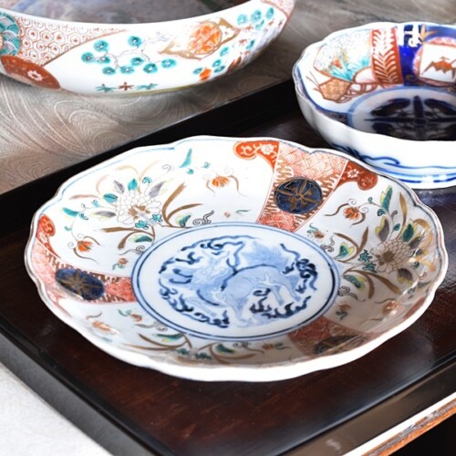 お値下げしました、三枚組 古伊万里 色絵 紅毛人 南蛮人 八角豆皿① お