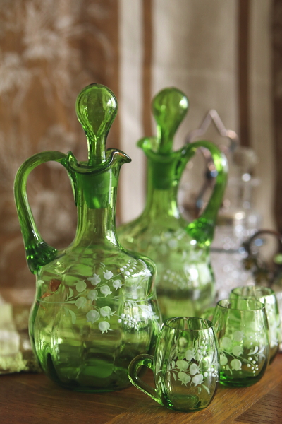 エナメル彩の鈴蘭 リキュールカラフェ タンカードグラス フランス