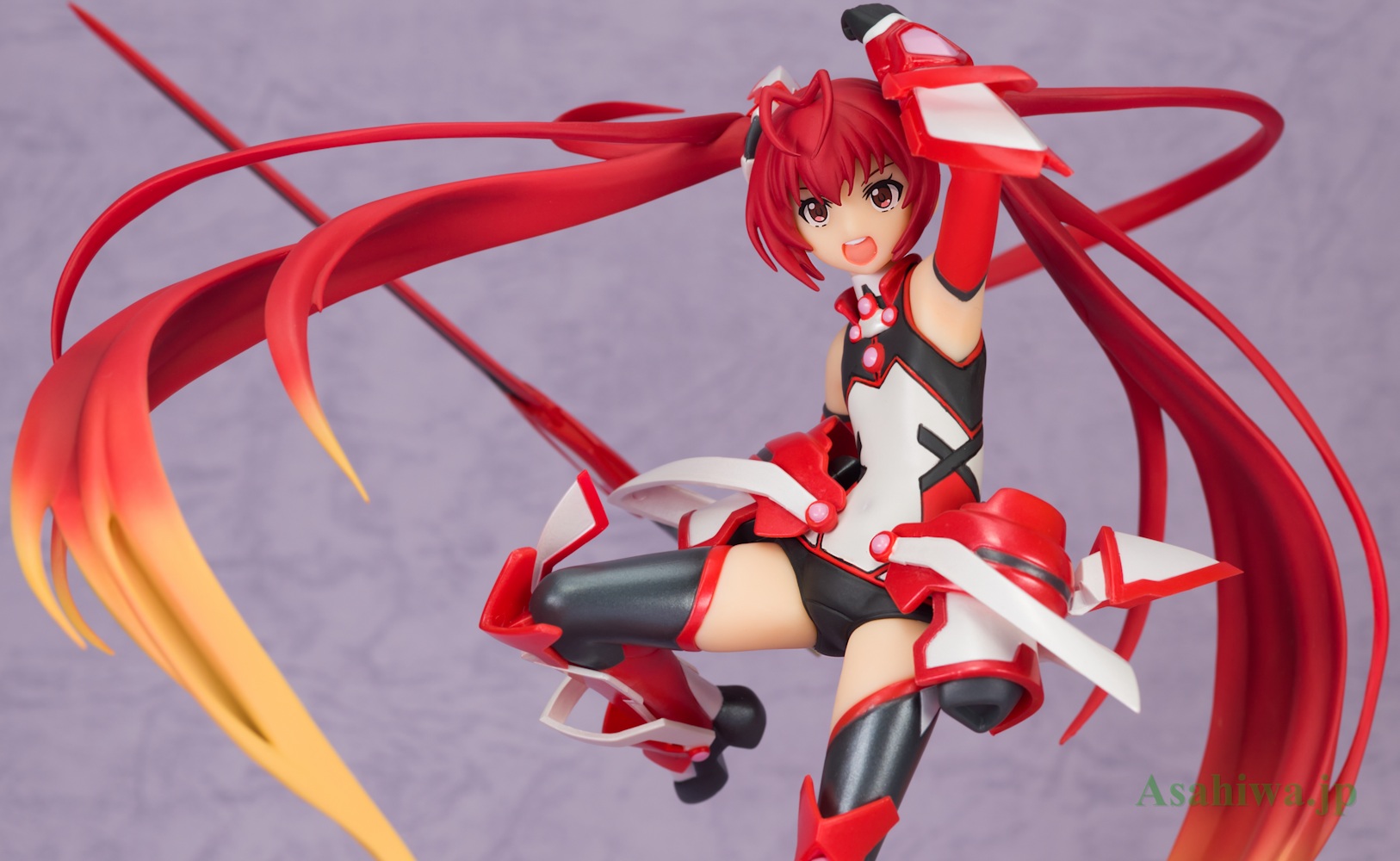 テイルレッド俺、ツインテールになります。よつばとフィギュアレビュー