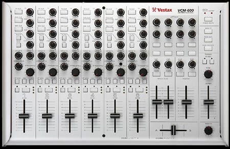 ASCII.jp：Vestaxの音楽制作デバイス2製品