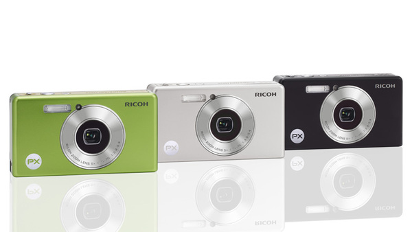 ASCII.jp：画素加算で夜景もきれいな防水防塵デジカメ「RICOH PX」