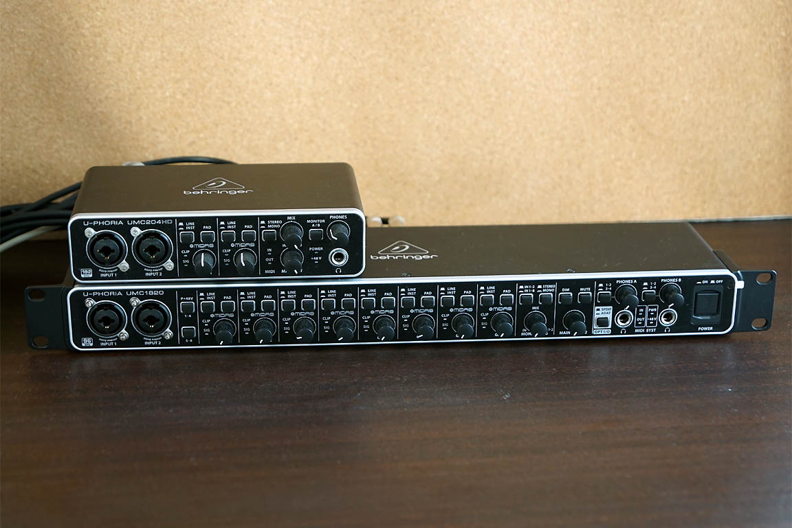 behringer UMC204HD - USB接続オーディオインターフェース