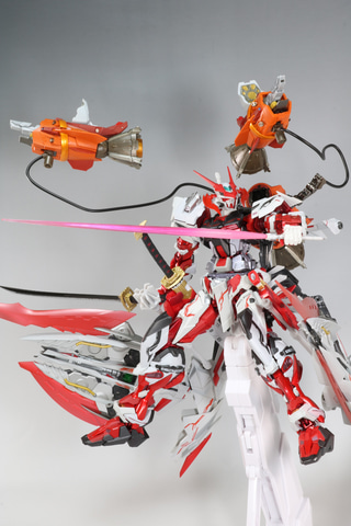 レビュー】「METAL BUILD ガンダムアストレイ レッドドラゴニクス