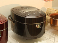 三洋、“ツイン減圧”でごはんをふっくらと炊く14万円の炊飯器 - 家電 Watch