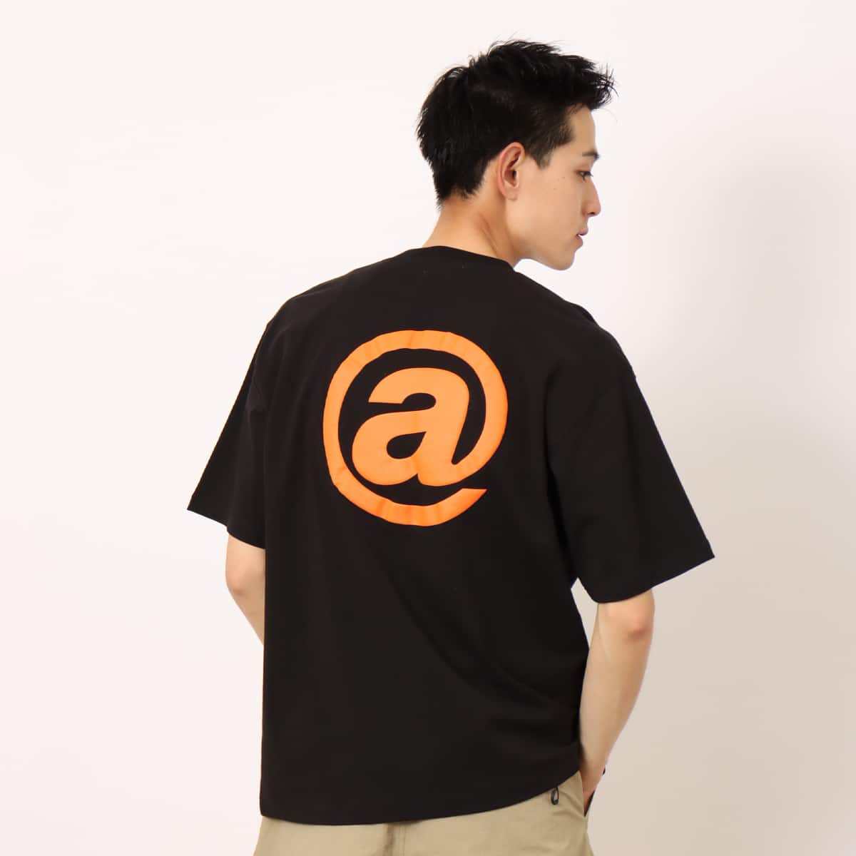 atmos @ Logo Print T-shirt BLACK（アトモス @ ロゴ プリント Tシャツ